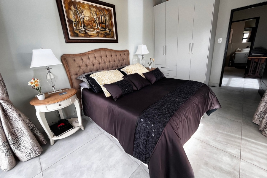 3 Bedroom Property for Sale in Renosterbos Estate Western Cape